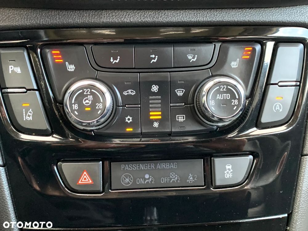 Opel Mokka X 1.4 ECOTEC Start/Stop Design Line - 28