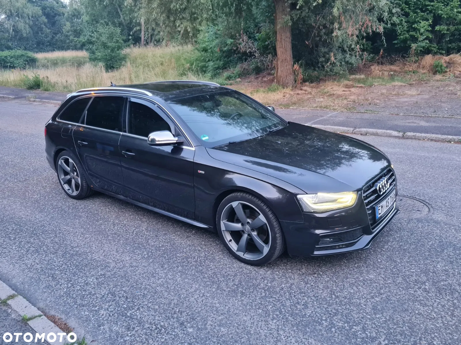Audi A4 Avant 2.0 TDI DPF quattro S line Sportpaket - 6
