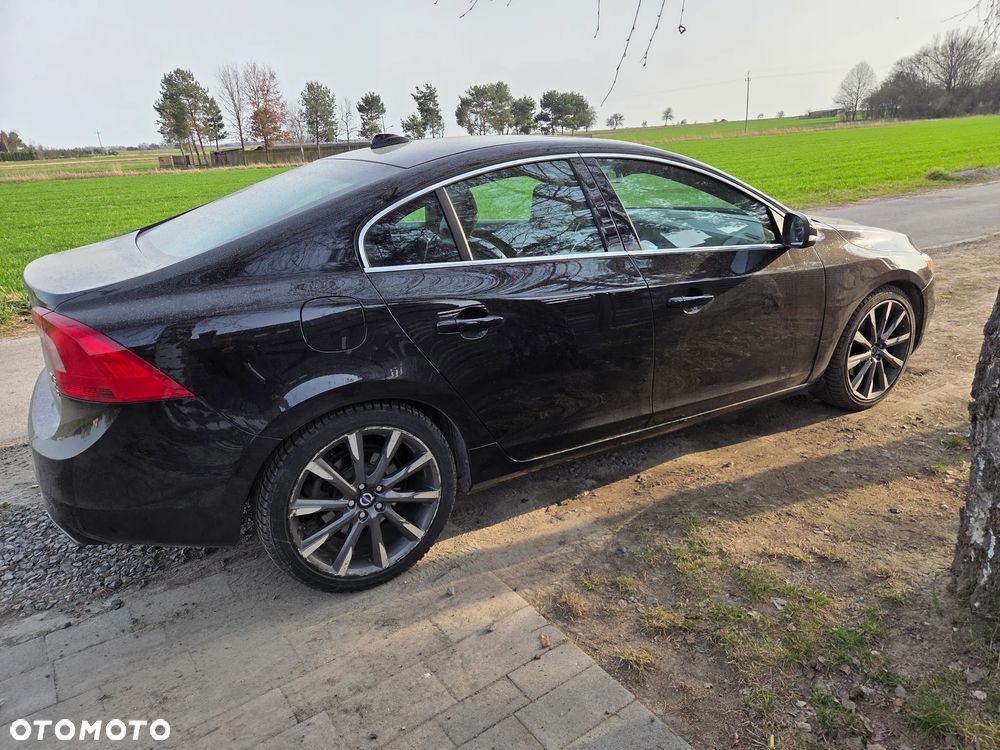 Volvo S60 2.5 T5 AWD - 17