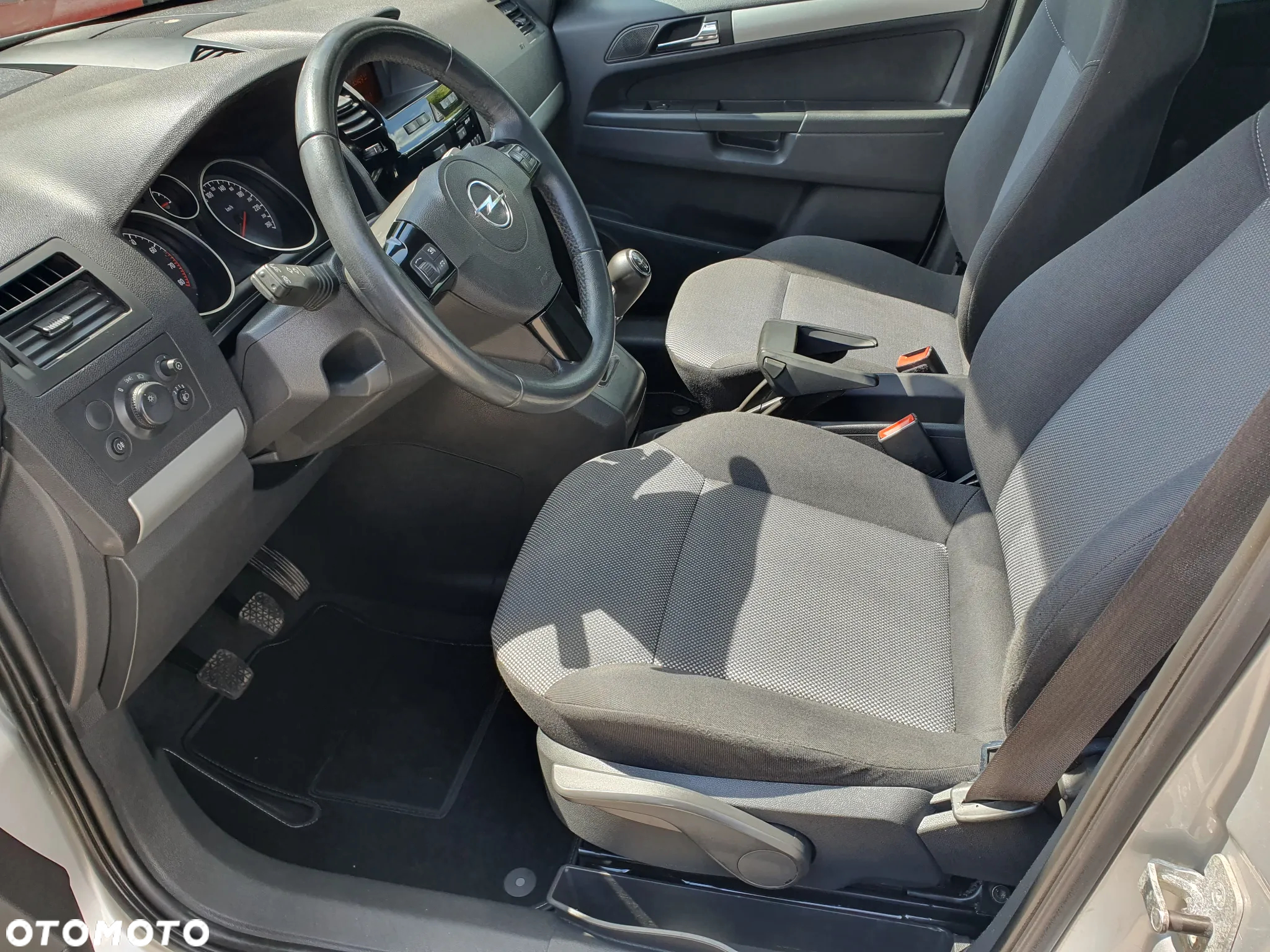Opel Zafira 1.8 Edition - 11
