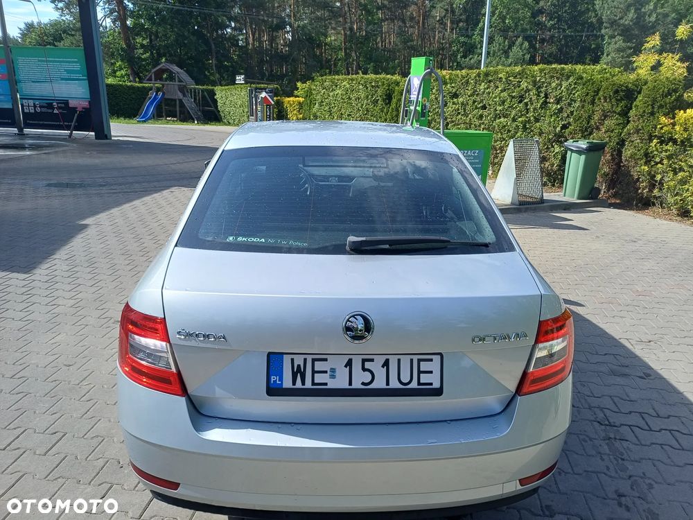 Skoda Octavia 1.4 TSI Ambition - 16