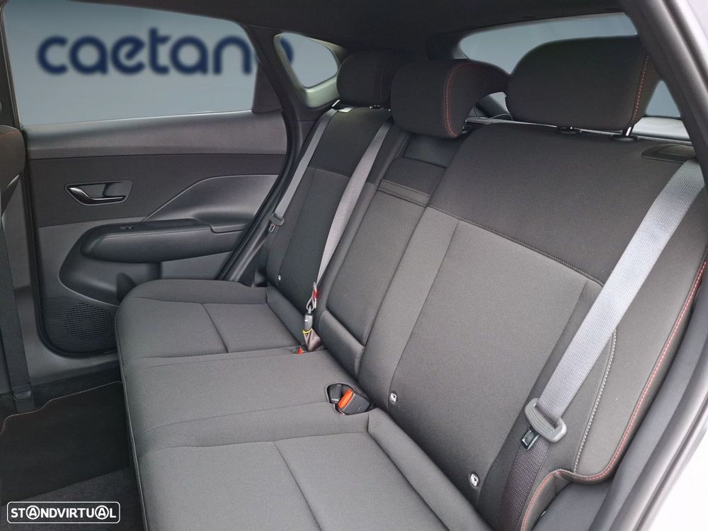 Hyundai Kauai - 11