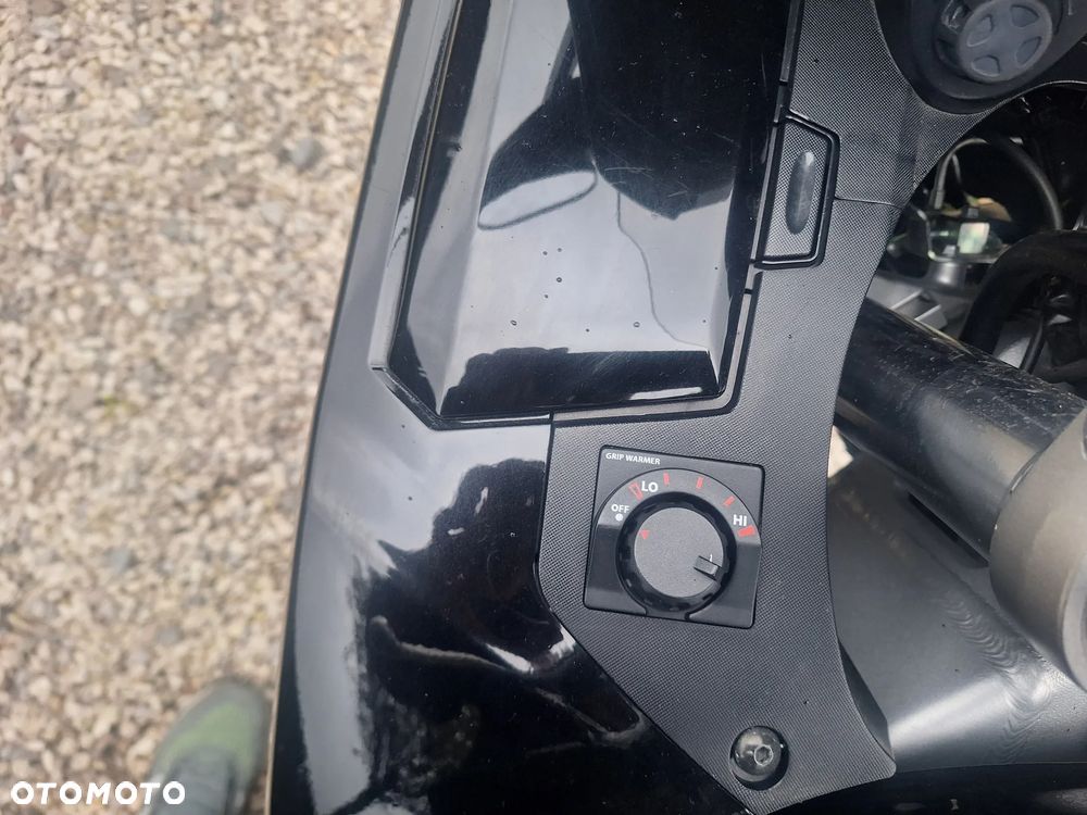 Yamaha FJR - 8