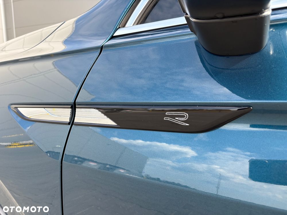 Volkswagen Tiguan 1.5 eTSI OPF DSG R-Line - 38