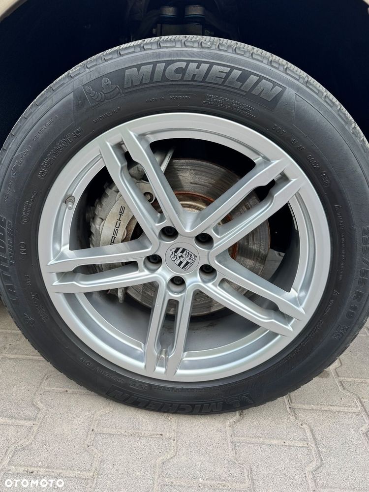 Porsche Macan S - 11