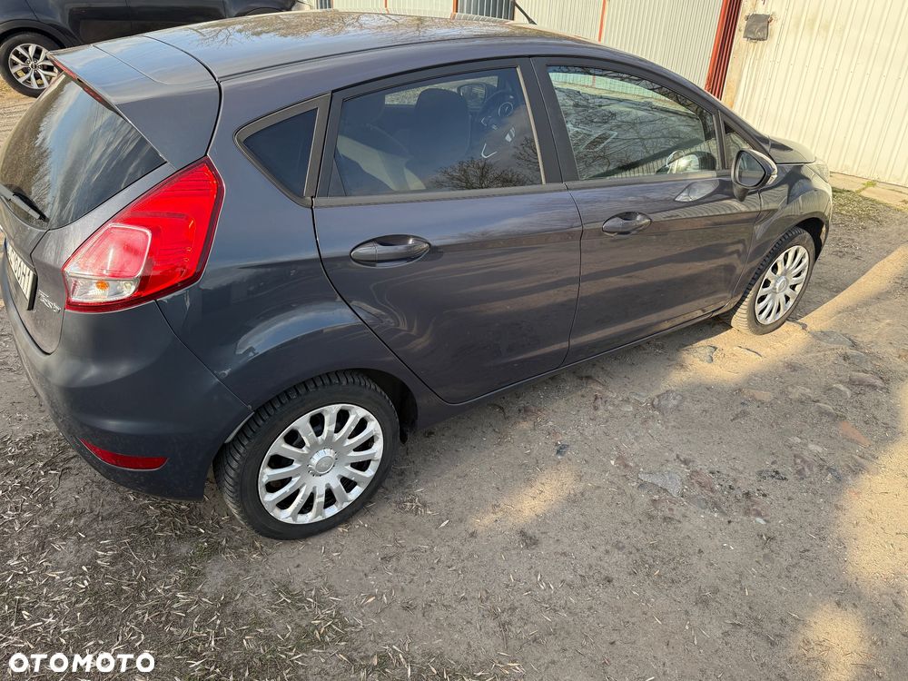 Ford Fiesta 1.5 TDCi Trend - 13