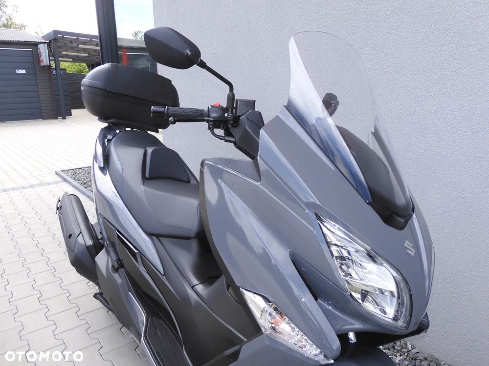 Suzuki Burgman - 3