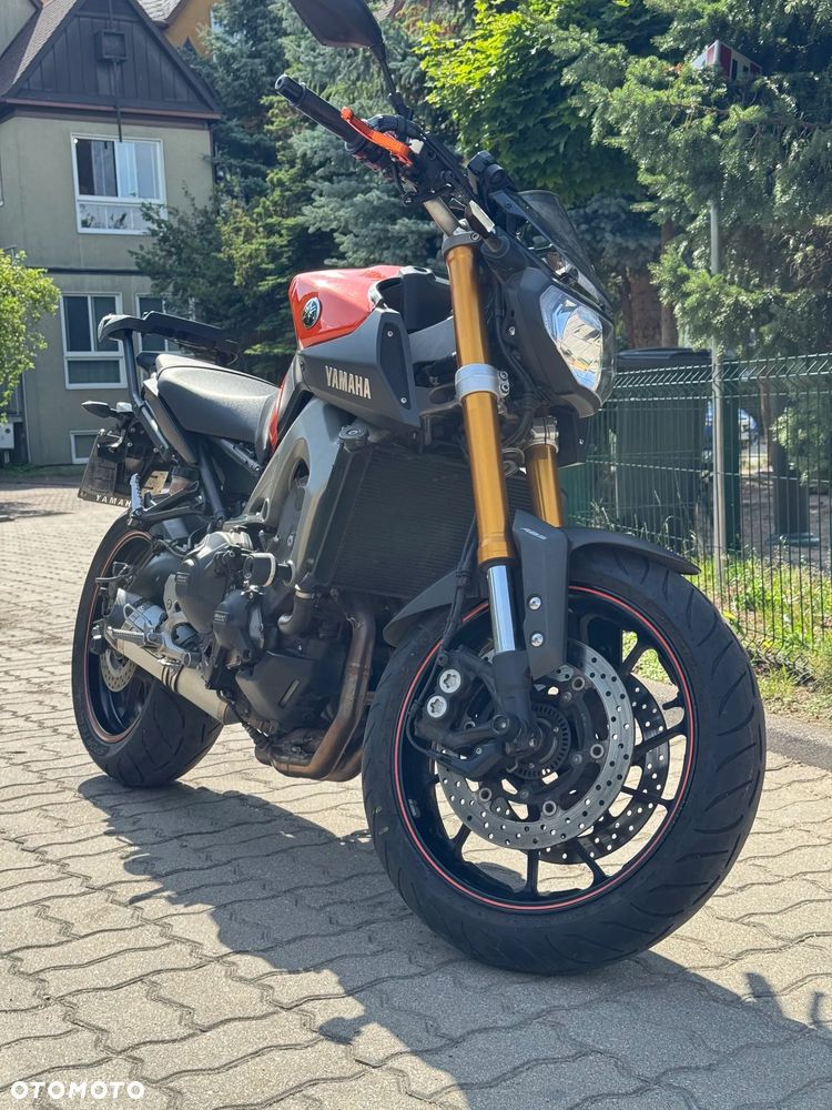 Yamaha MT - 2