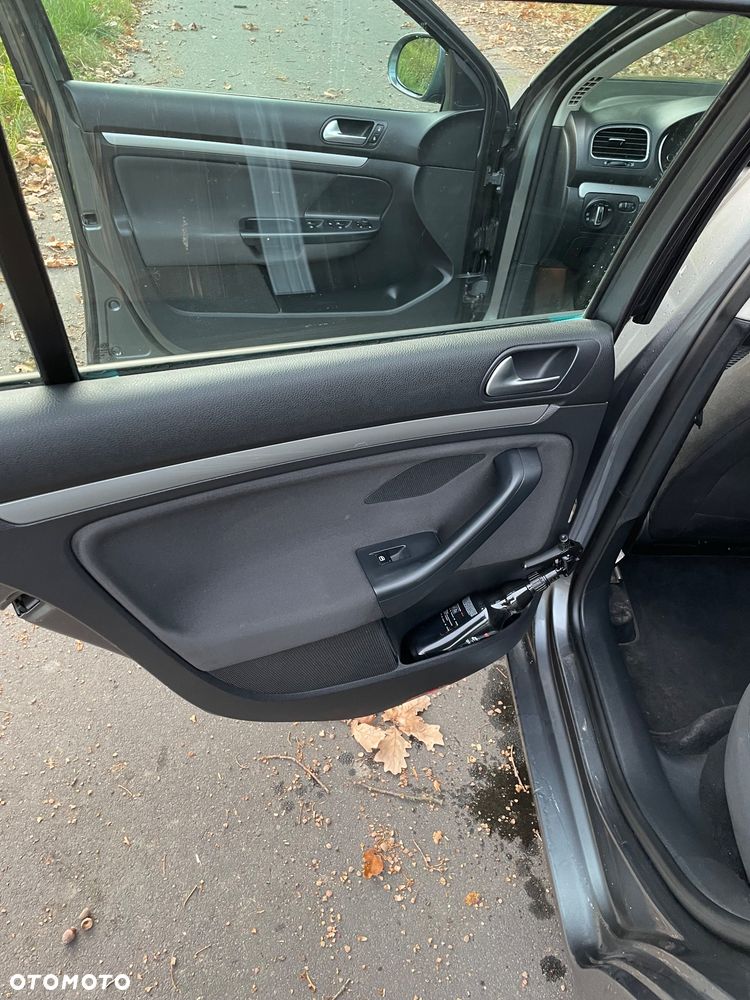 Volkswagen Golf 1.2 TSI Trendline - 30