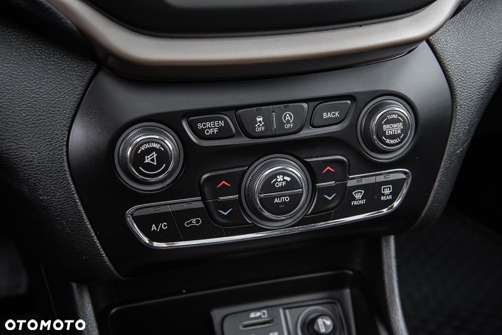 Jeep Cherokee 2.0 Multijet Active Drive I Automatik Limited - 27