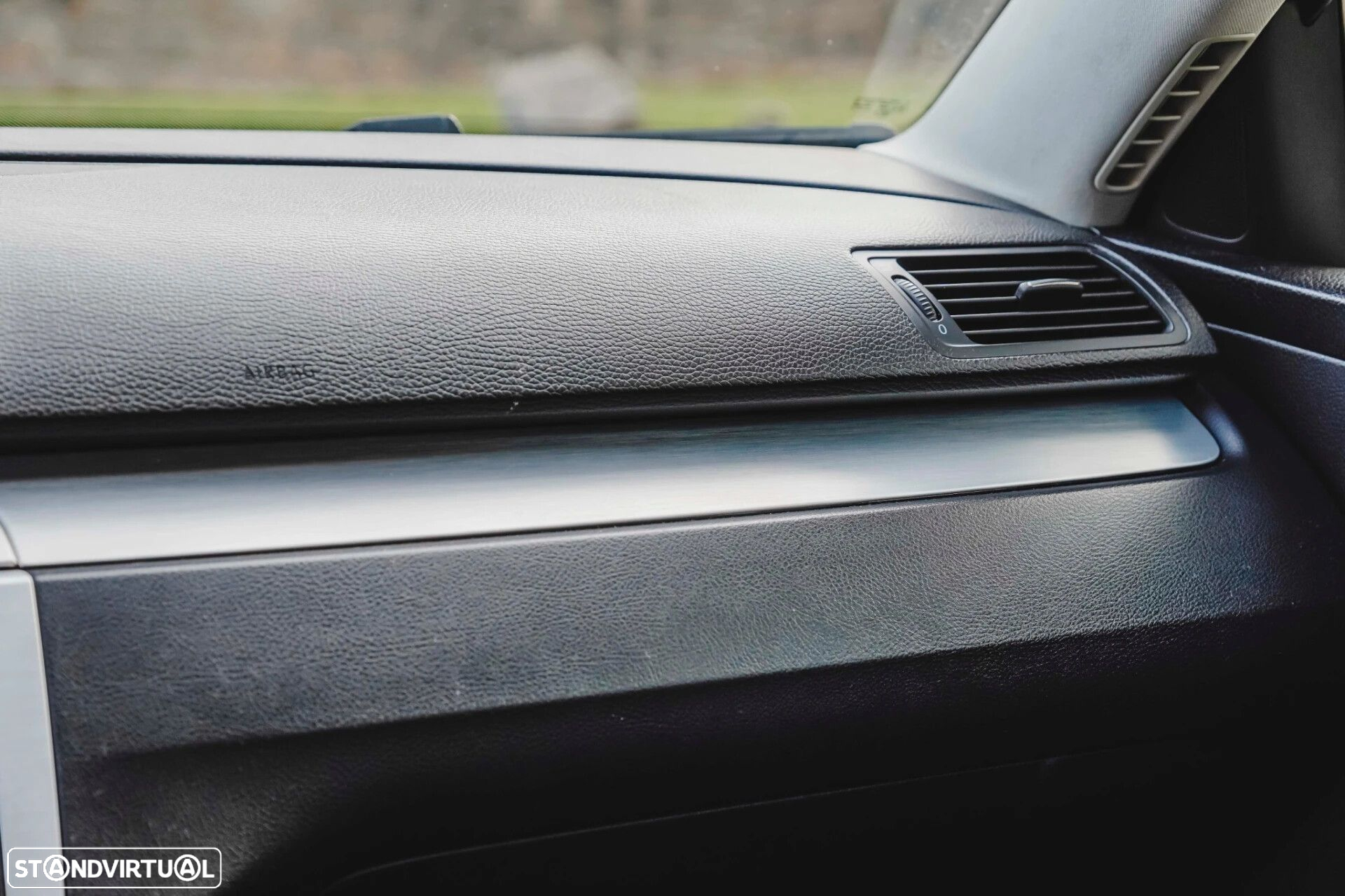 VW Passat - 34