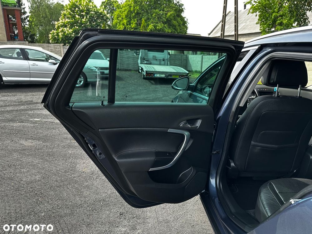 Opel Insignia 1.6 Turbo Cosmo - 14