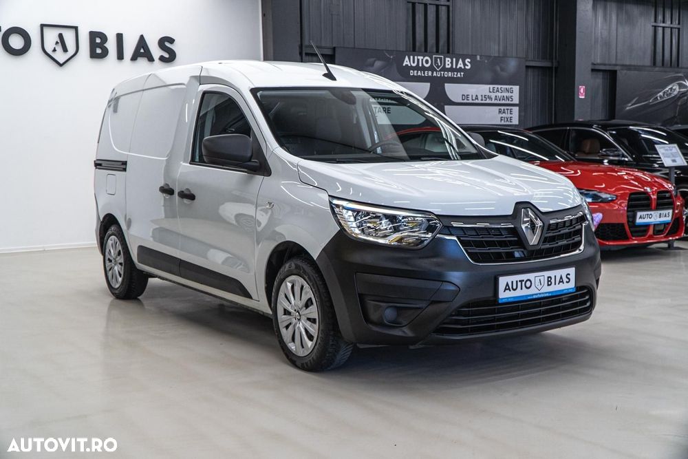 Renault Express - 4