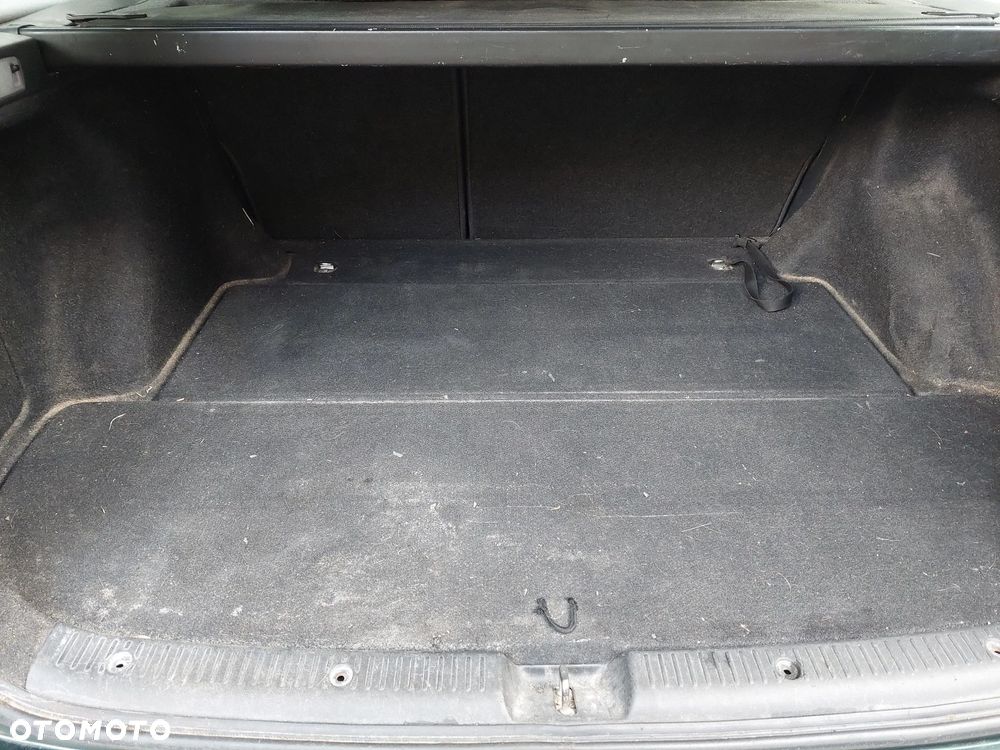 Toyota Corolla - 18