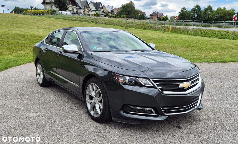 Chevrolet Impala - 4