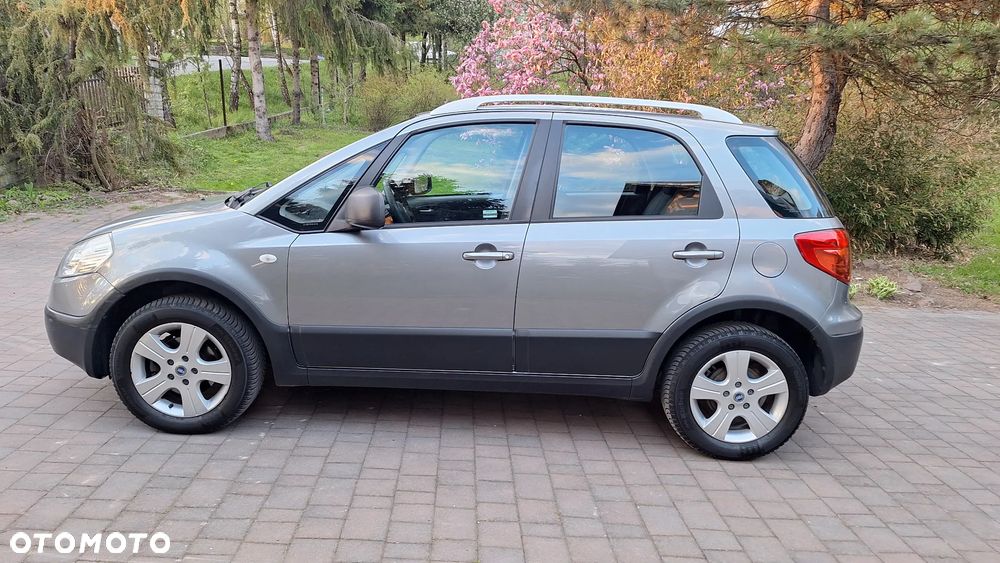 Fiat Sedici 1.6 16V 4x4 Luxury - 5