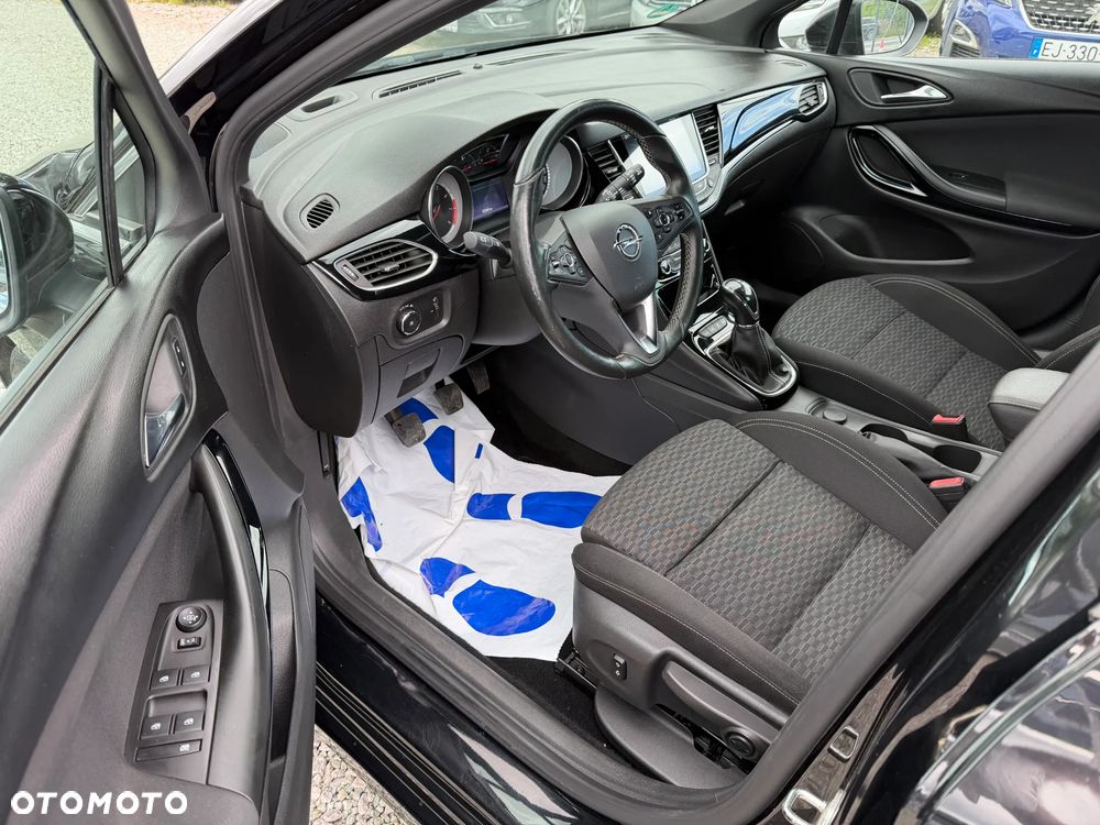 Opel Astra 1.4 Turbo Start/Stop Dynamic - 24