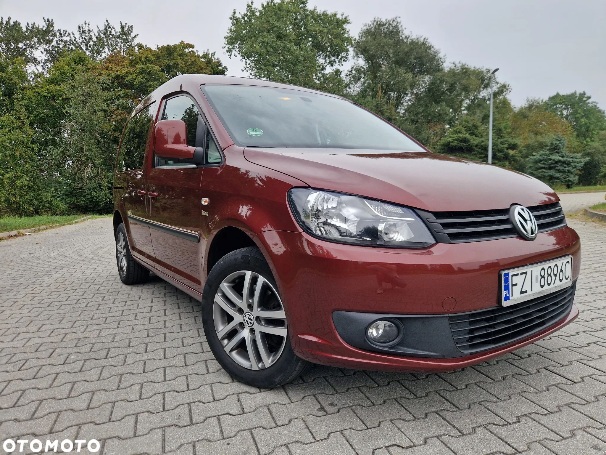 Volkswagen Caddy 1.2 (7-Si.) Edition 30 - 1
