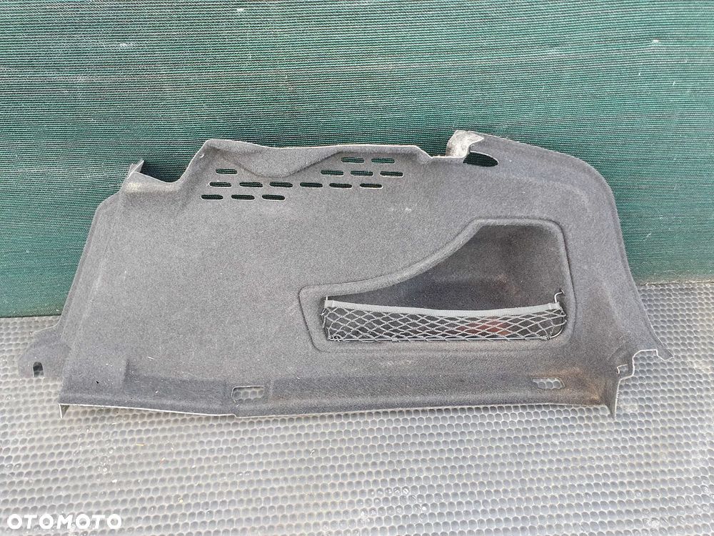 Boczki Boczek 8K5863887A 8K5863888F Bagażnika Tapicerka Soul Czarne Audi A4 B8 Sedan - 21