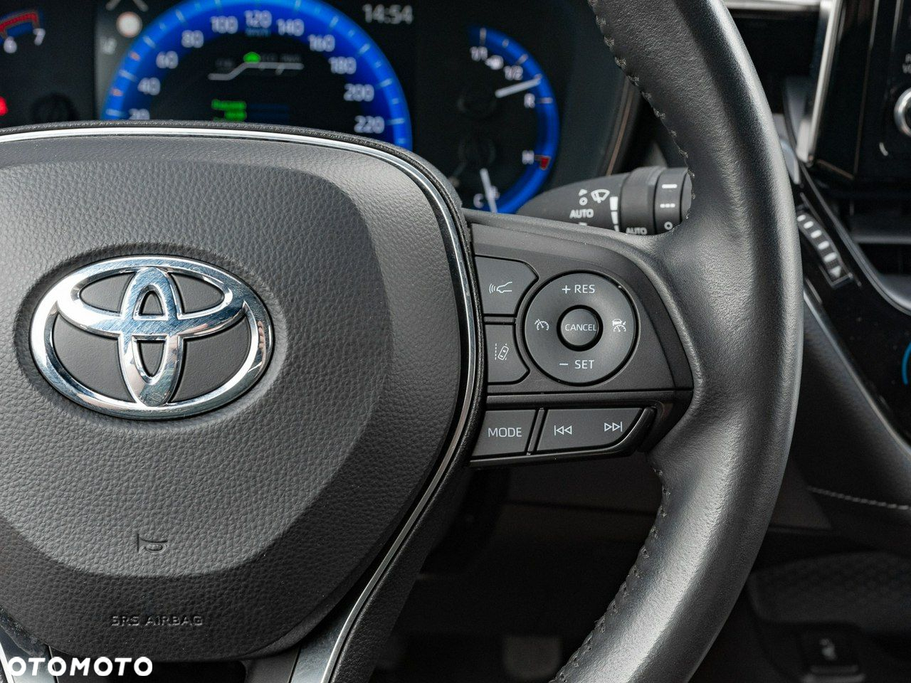 Toyota Corolla 1.8 Hybrid GPF Comfort - 16