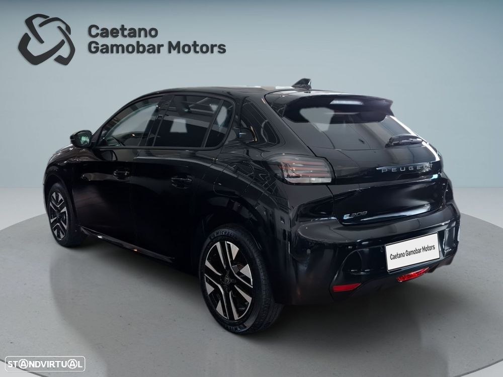 Peugeot e-208 51 kWh Allure — fotografia 5