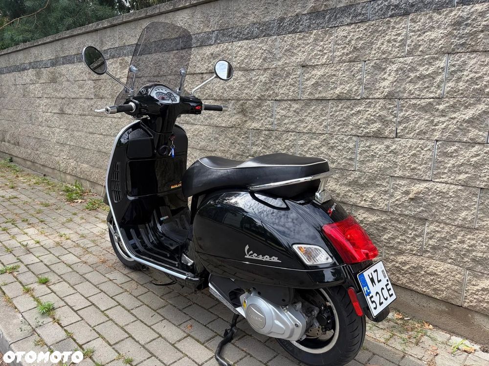 Vespa GTS - 4