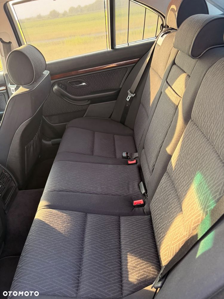 BMW Seria 5 - 9