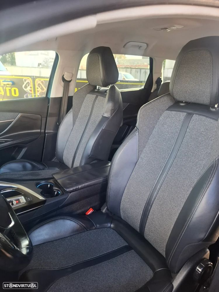 Peugeot 5008 - 6
