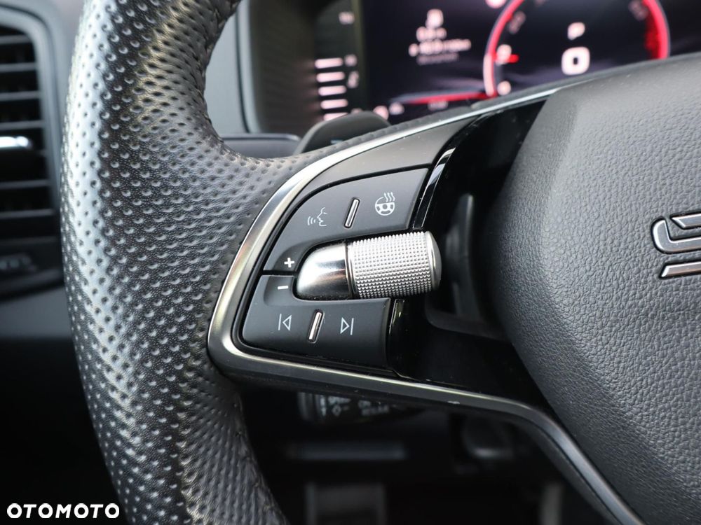 Skoda Karoq 1.5 TSI ACT 4x2 Sportline DSG - 16