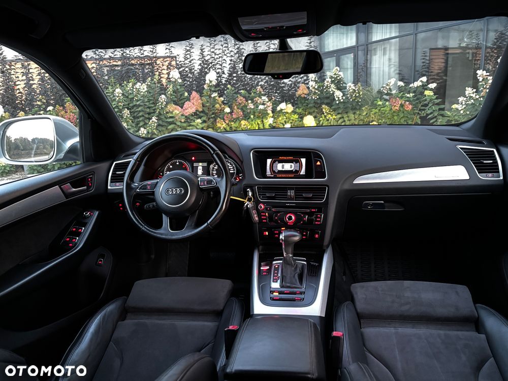 Audi Q5 2.0 TDI quattro S tronic - 14