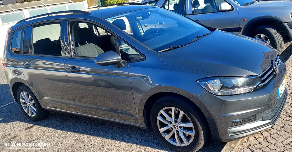 VW Touran 1.6 TDI Confortline - 9