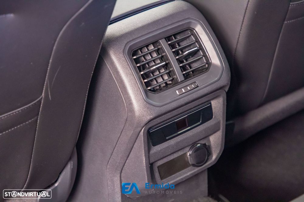 VW Tiguan Allspace 1.5 TSI R-Line DSG - 55