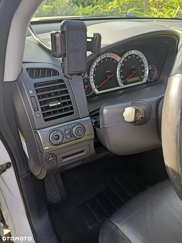 Chevrolet Captiva 3.2 LT high - 11