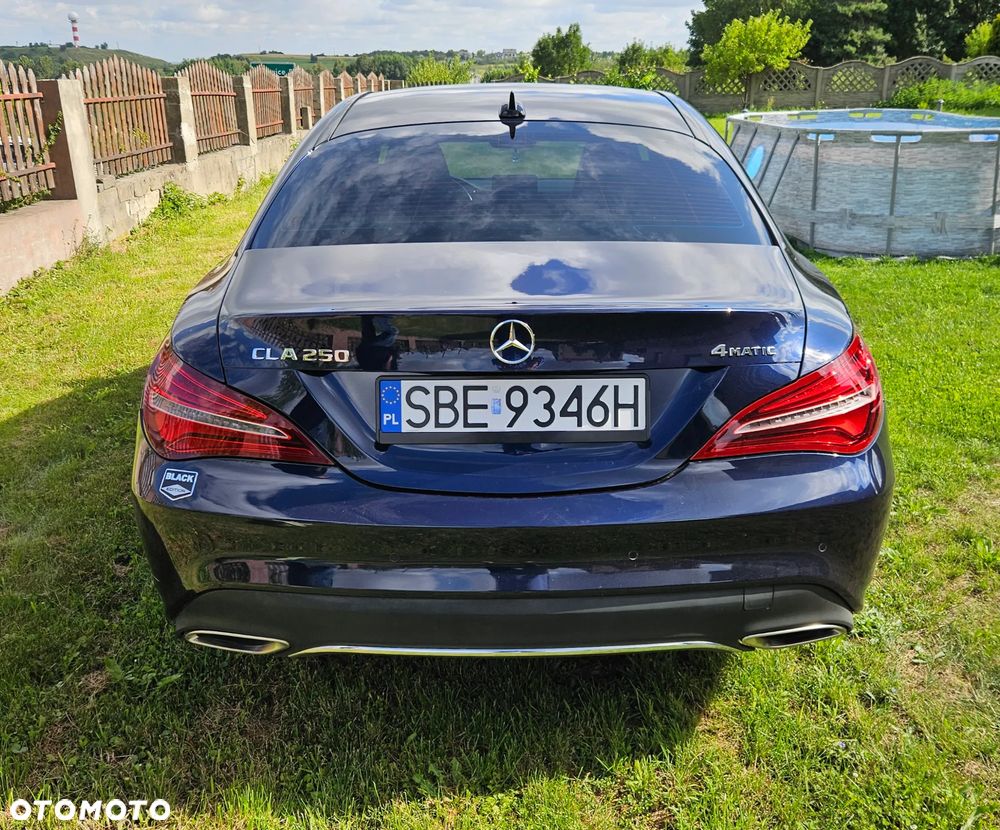 Mercedes-Benz CLA 250 7G-DCT AMG Line - 9