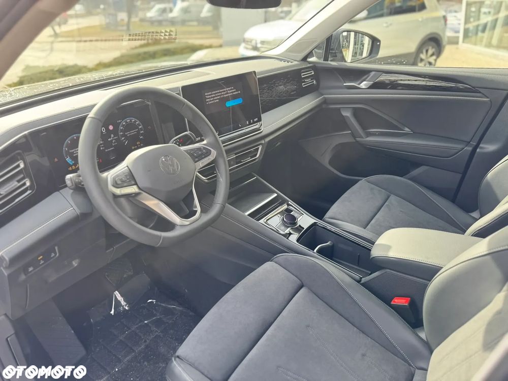Volkswagen Tiguan 1.5 eTSI Elegance DSG - 12