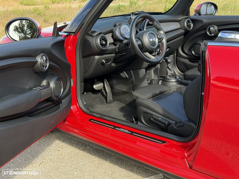 MINI Cabrio Cooper D Aut. - 32