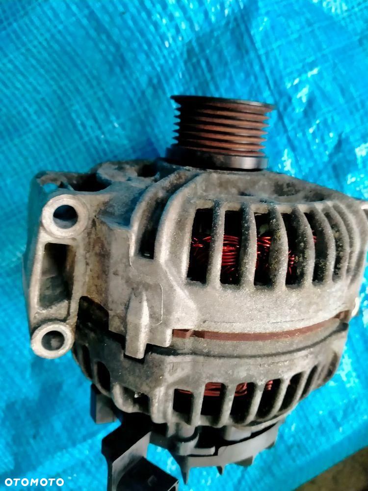 MERCEDES E W211 / CLS W219 / A2721540201 / ALTERNATOR - 3