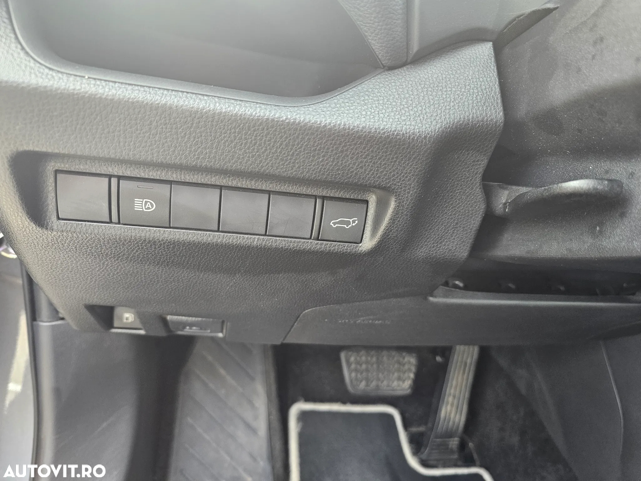 Toyota RAV4 2.5 Hybrid VVT-iE 4x2 Dynamic - 9