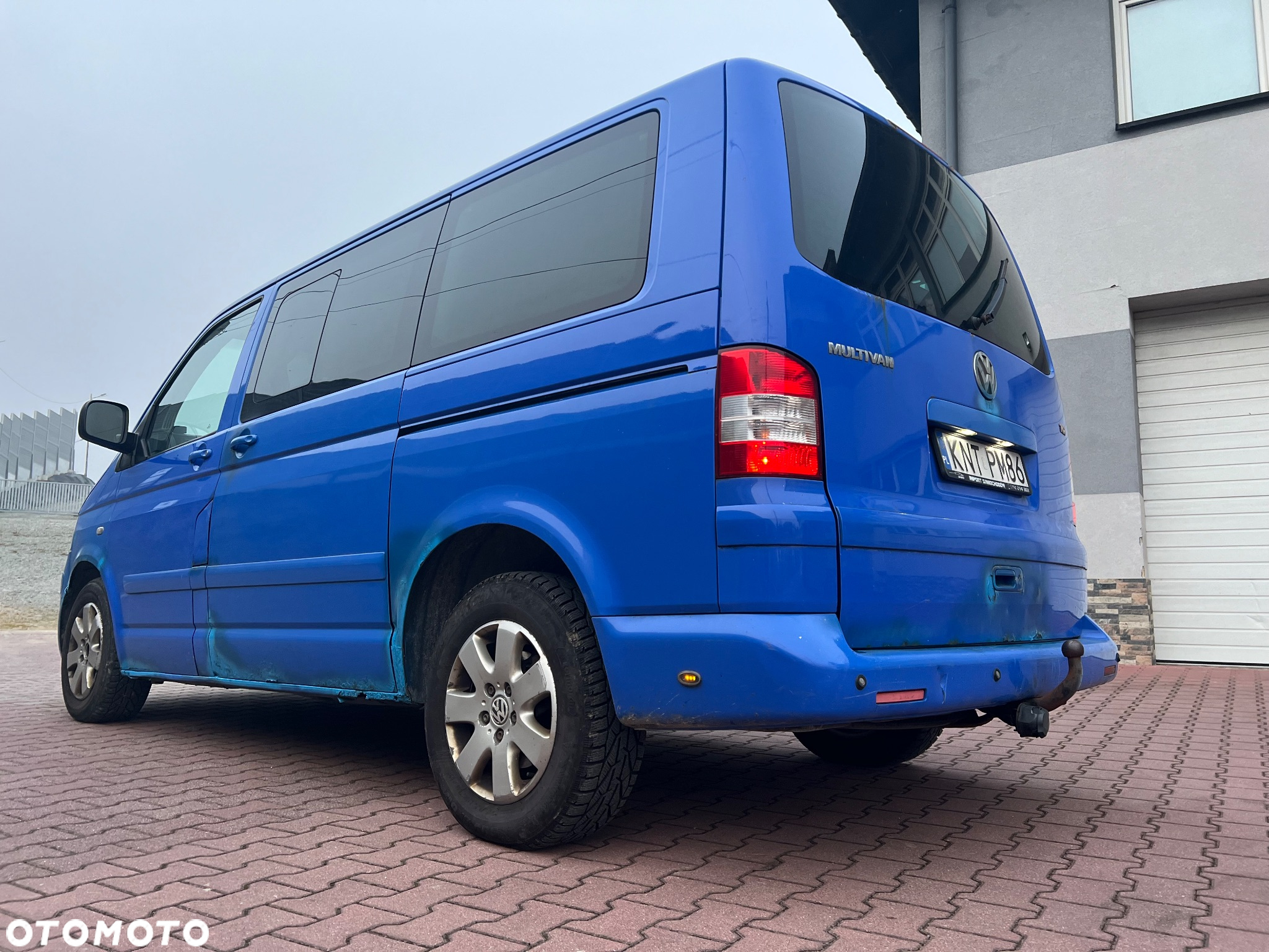 Volkswagen Multivan - 11
