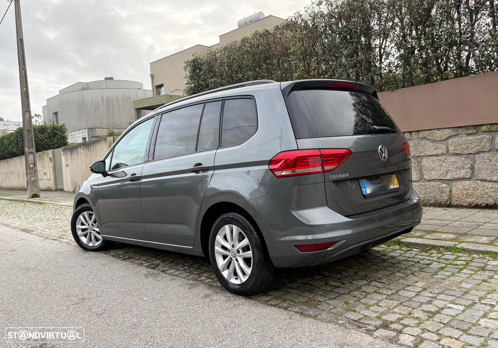 VW Touran 1.6 TDI Highline DSG - 2
