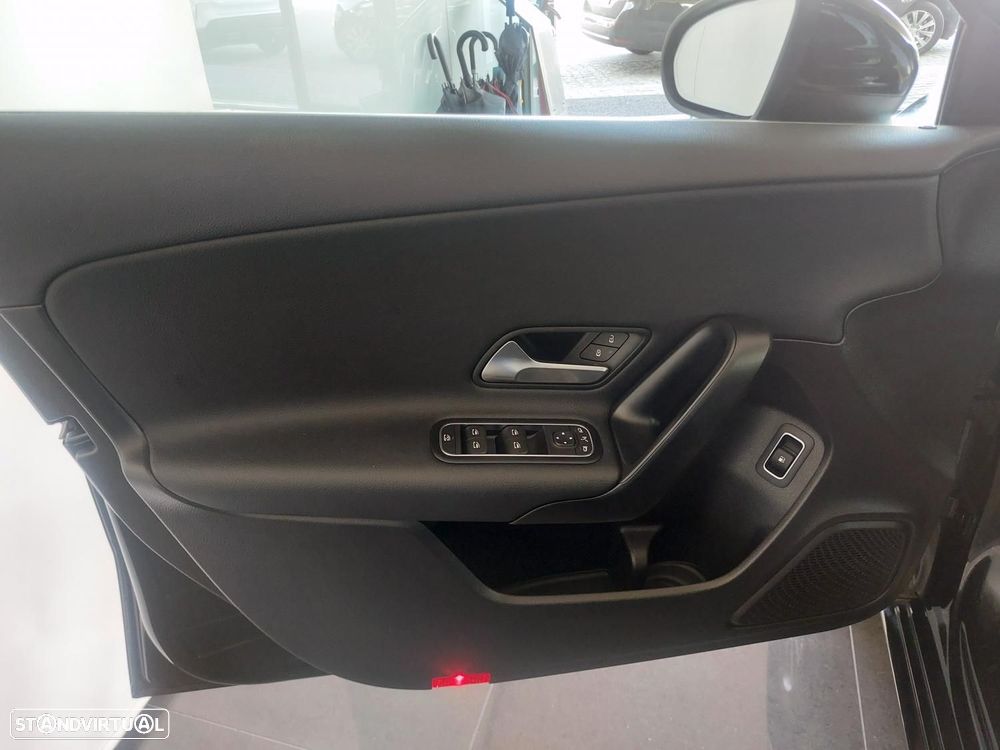 Mercedes-Benz A 250 e Style Plus - 16
