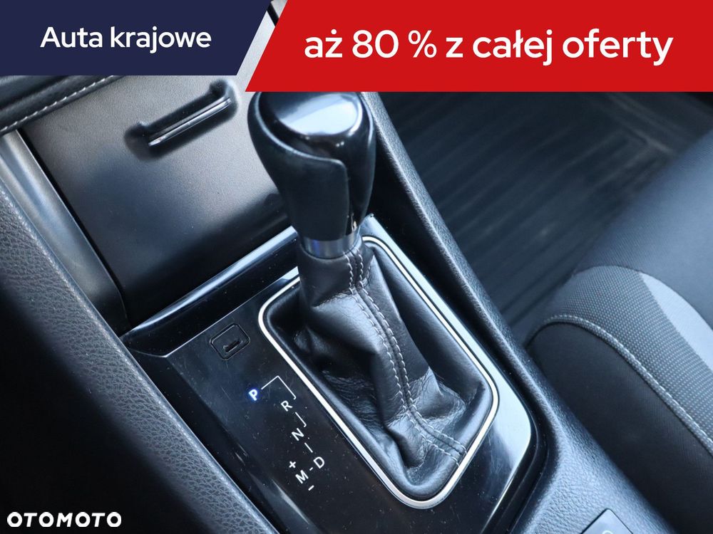 Toyota Auris - 16