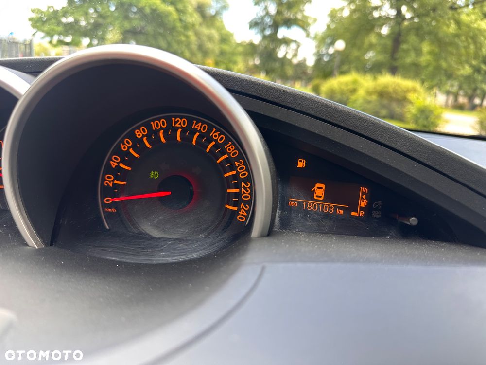 Toyota Verso 2.0 D-4D Executive - 13