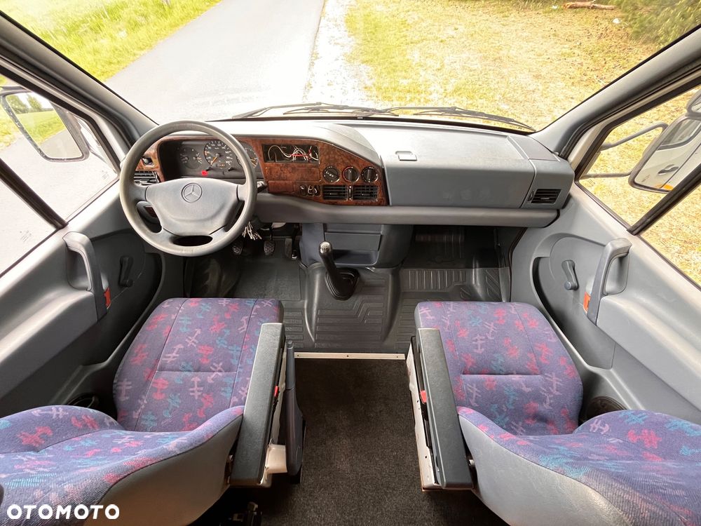 Mercedes-Benz EURA MOBIL - 23