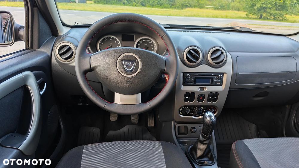Dacia Duster SCe 115 4x2 Prestige - 24