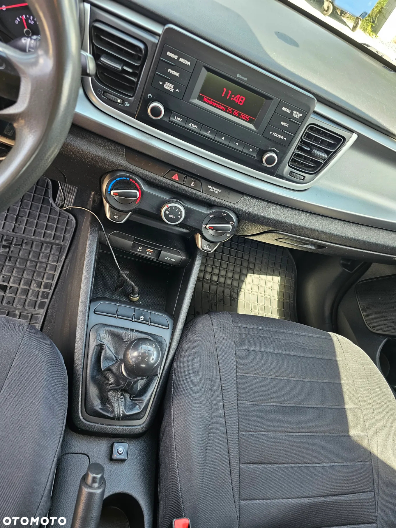 Kia Rio - 13