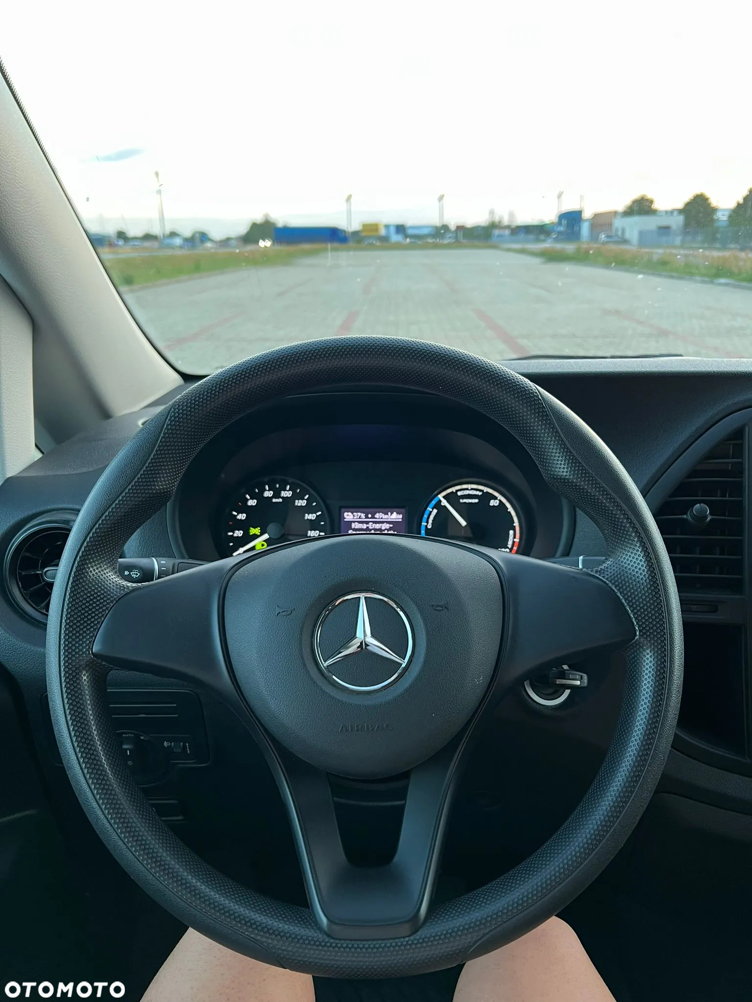 Mercedes-Benz Vito - 22