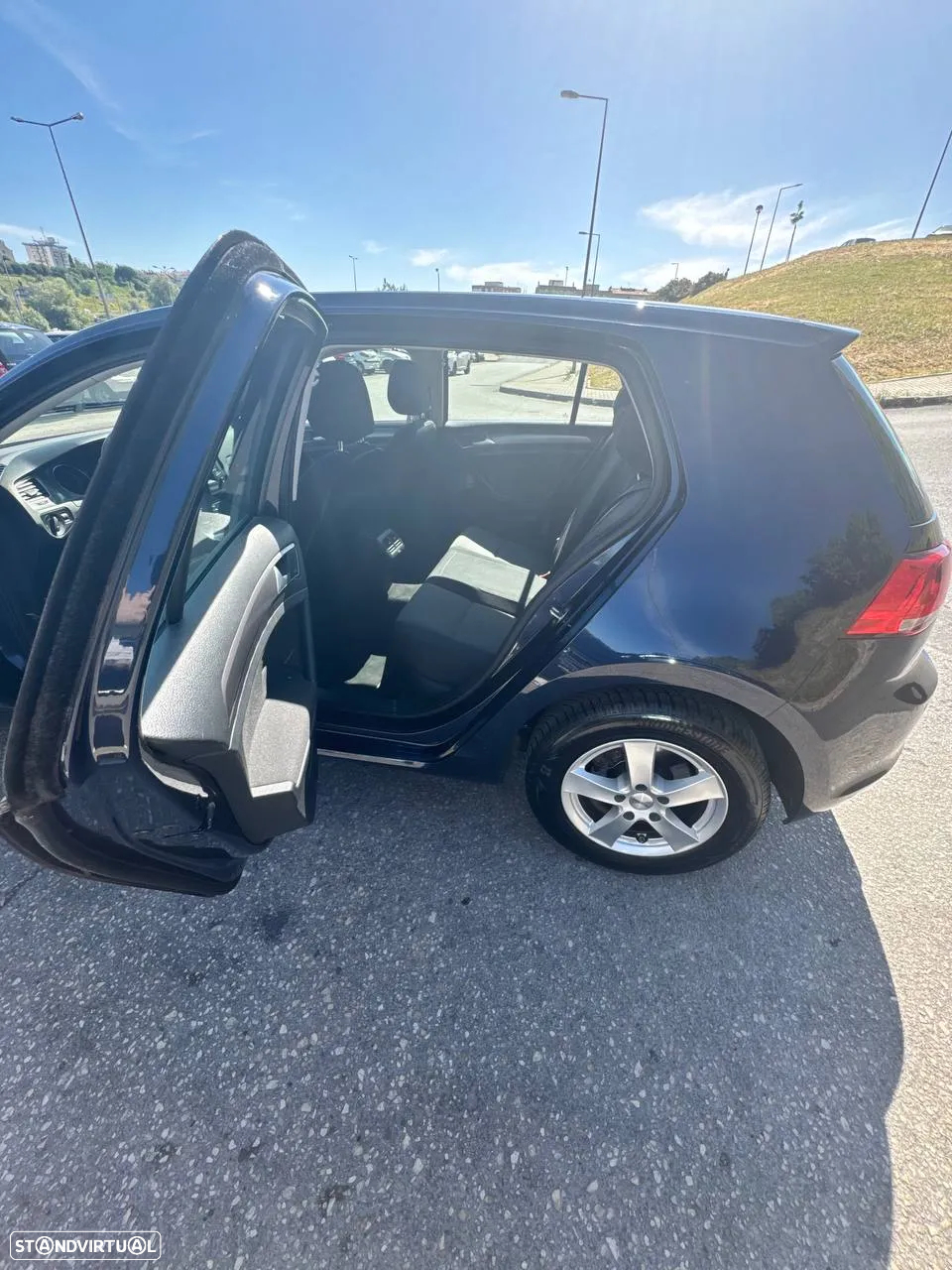 VW Golf 1.2 TSI BlueMotion Trendline - 11