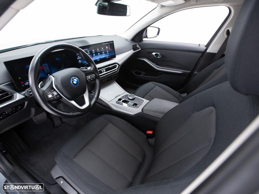 BMW 320 e Auto - 9