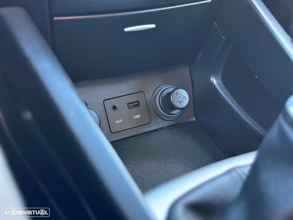 Kia Ceed SW 1.6 CRDi EX ISG - 19